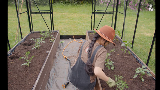 Gardening Hats for Beginners